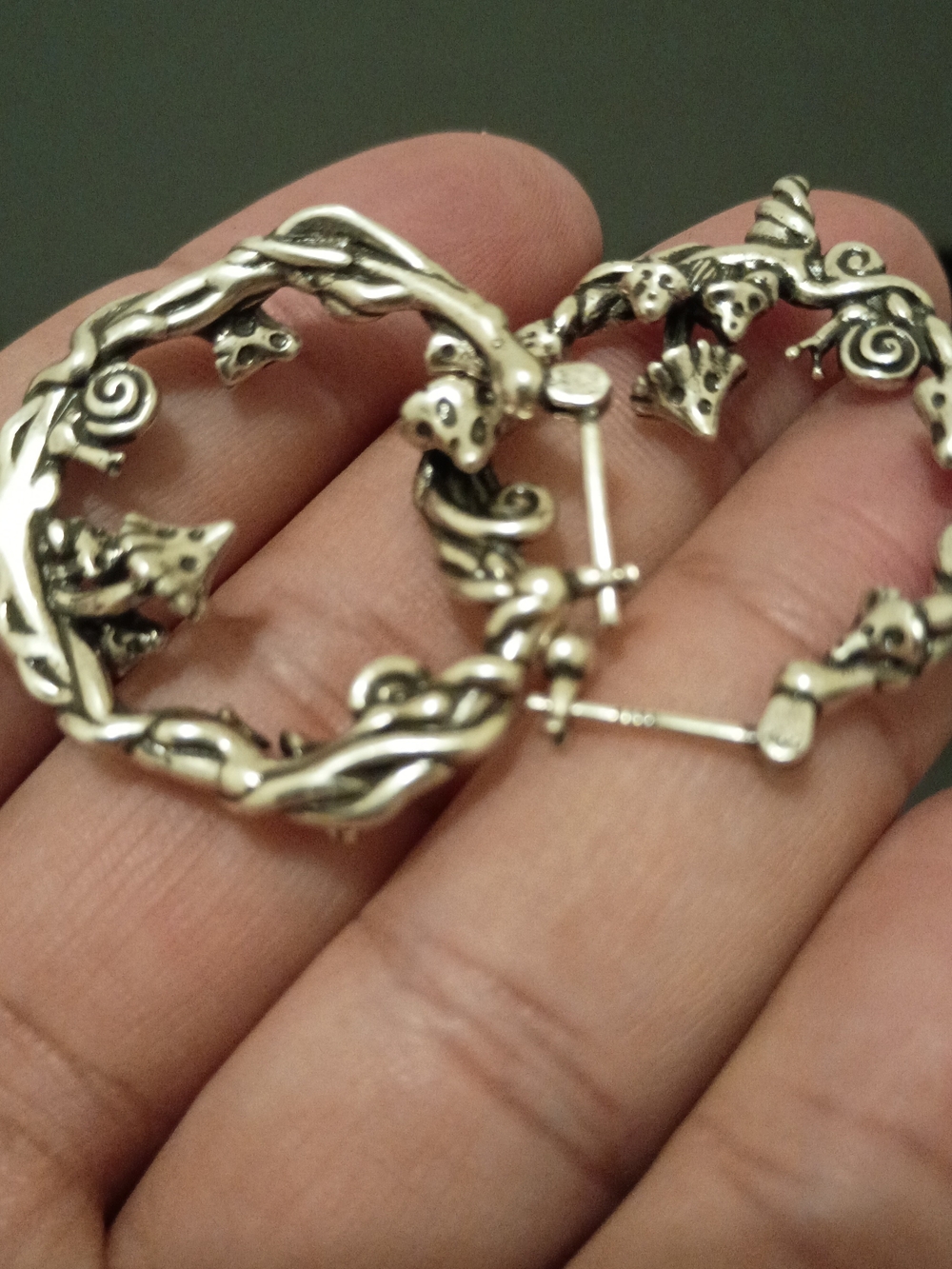 Women's Sterling Silver Skull Punk Hoop Earrings - Silver